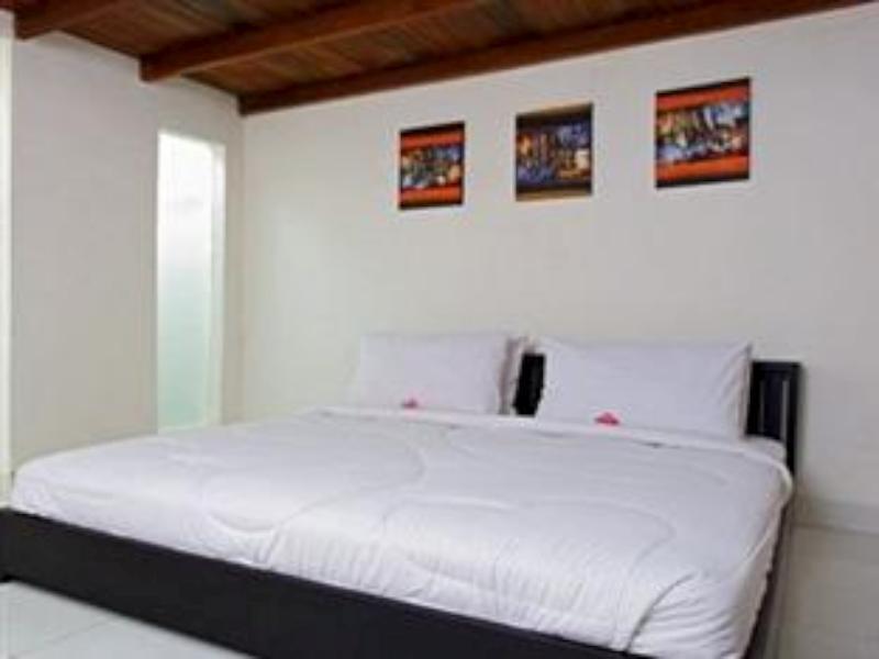 Super Oyo 91495 Hotel Indah Residence Denpasar Eksteriør bilde