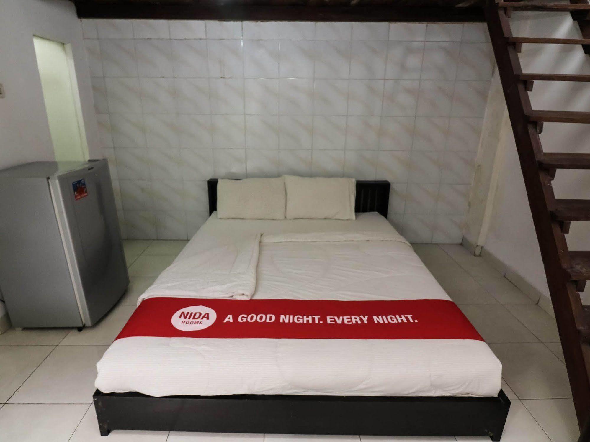 Super Oyo 91495 Hotel Indah Residence Denpasar Eksteriør bilde